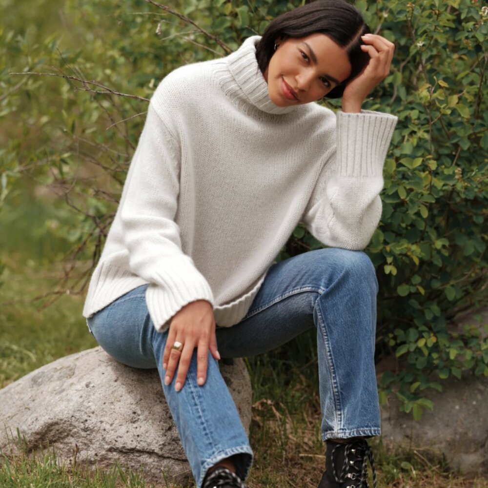 JENNI KAYNE | Cashmere Turtleneck Sweater | Size M